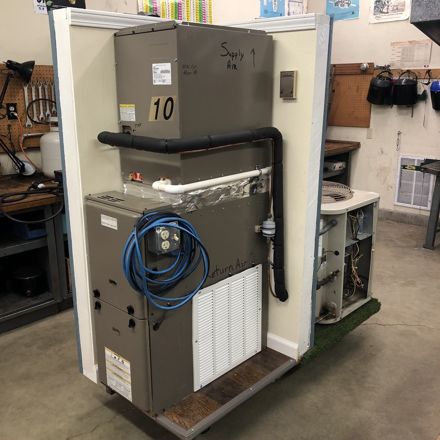 HVAC training equipment and trainers — IMG_2585